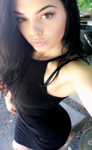 Woodinville_Female_Strippers